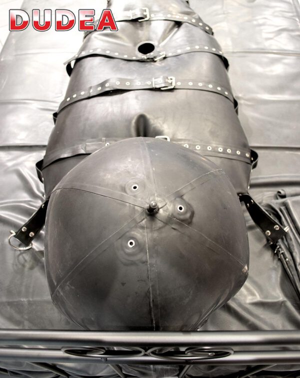 2-Kammer-Latex-Schlafsack mit Maske – Bild 4